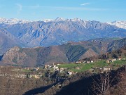 Alla Madonnina del Costone (1195 m) da Salmezza con tanti fiori-25mar24-FOTOGALLERY